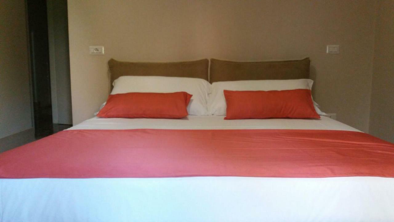 Casa Isabela Luxury Rooms Melfi Exteriör bild