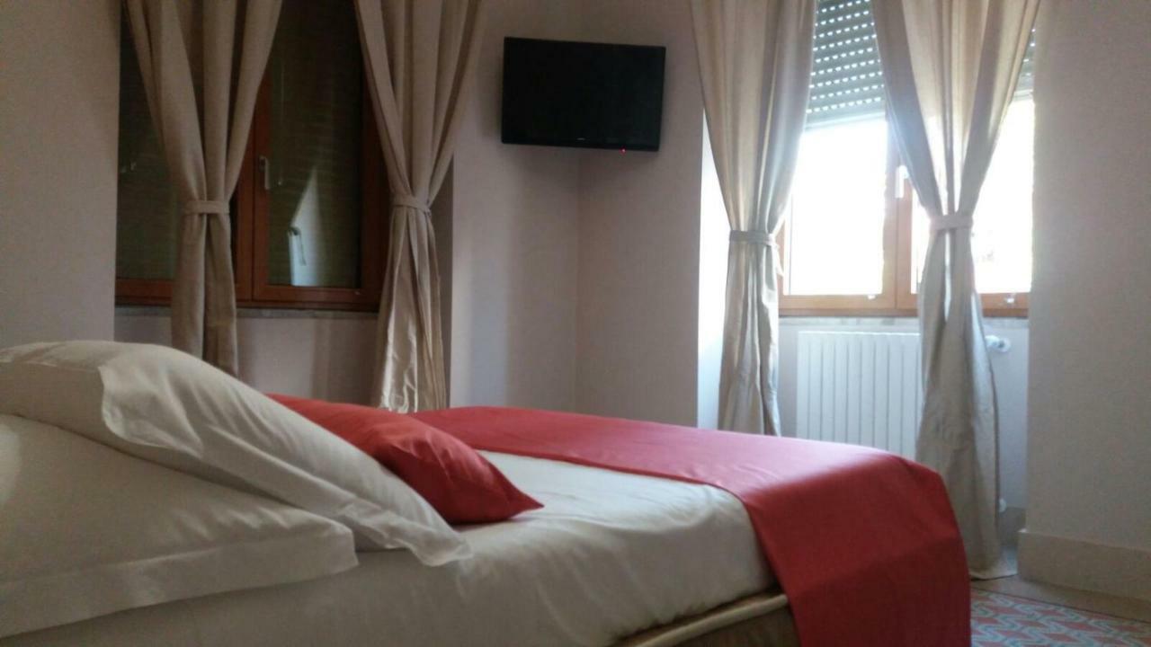 Casa Isabela Luxury Rooms Melfi Exteriör bild